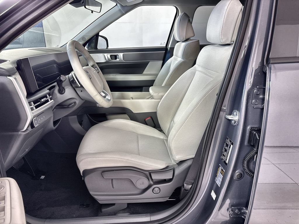 New 2026 Hyundai Santa Fe SE FWD image 13