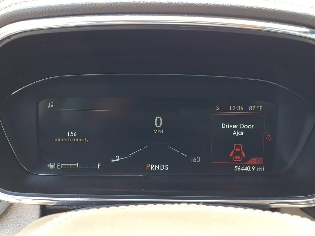 Used 2019 Lincoln Continental Select AWD/4WD image 6