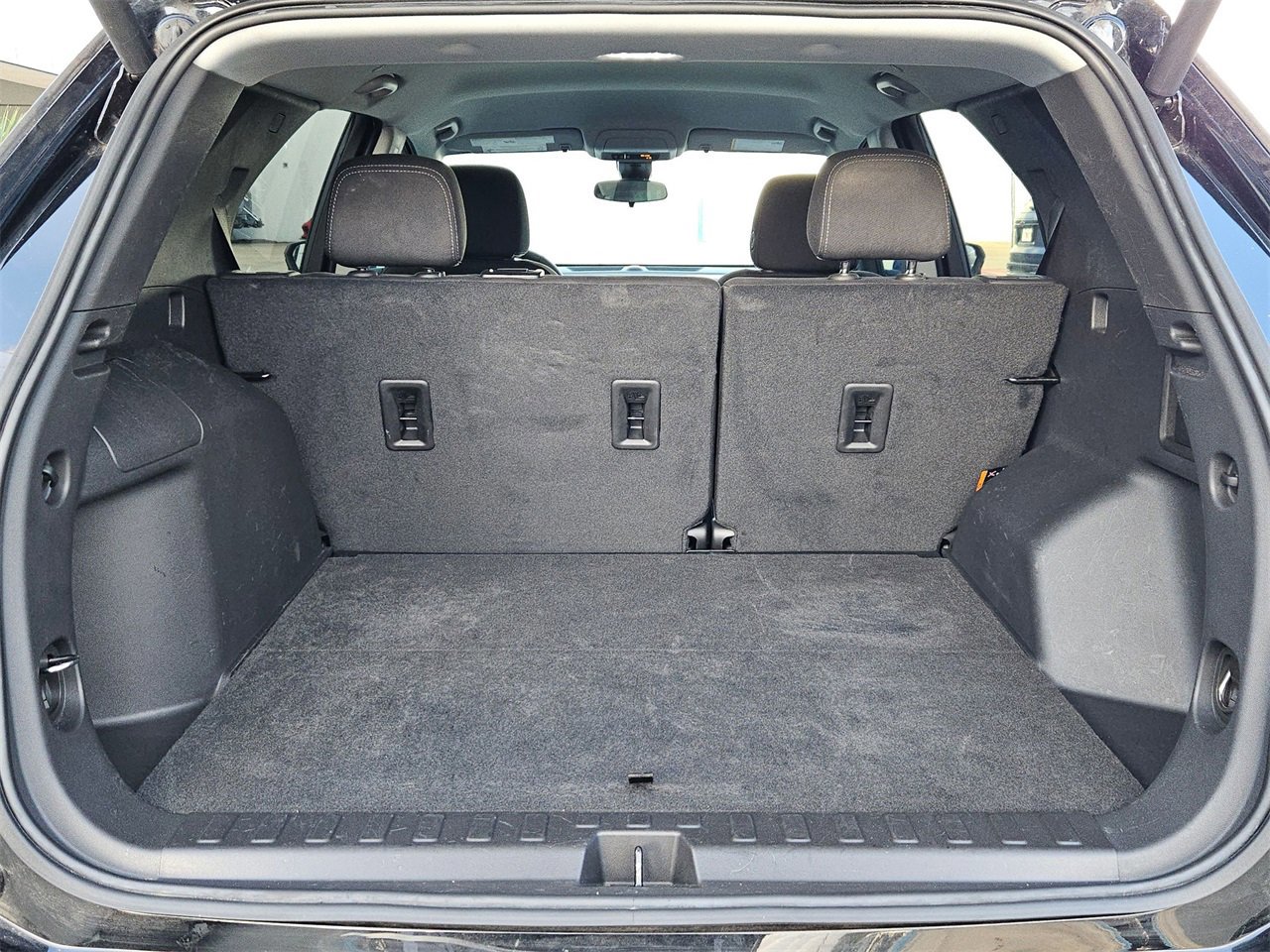 Used 2024 Chevrolet Equinox LT image 22