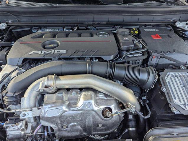 New 2025 Mercedes-Benz GLB 35 AMG 4MATIC image 15