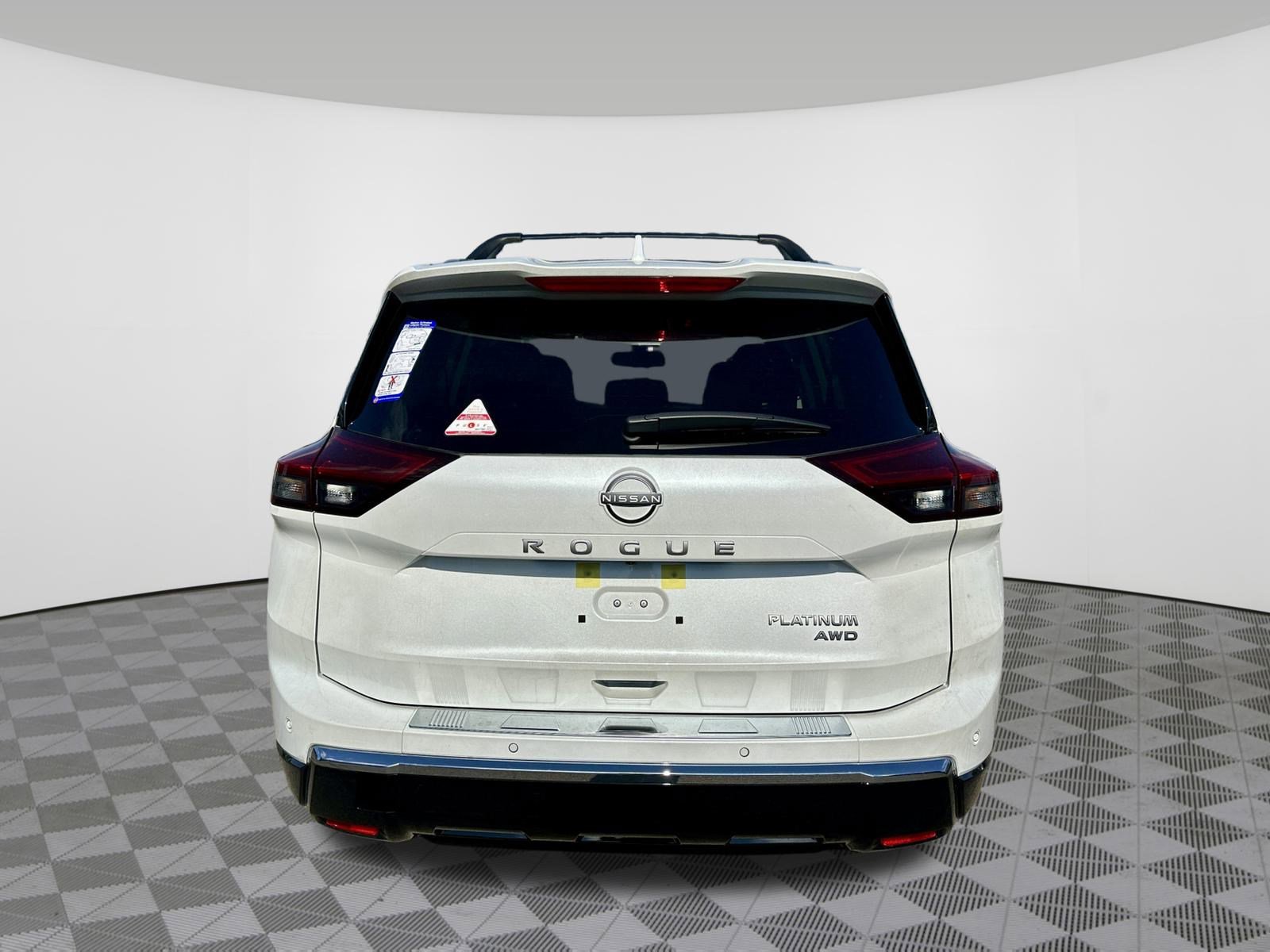 New 2026 Nissan Rogue Platinum image 8