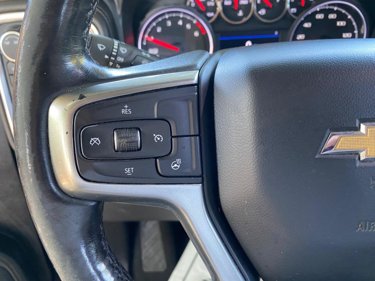Used 2021 Chevrolet Silverado 1500 LT w/ Convenience Package II AWD/4WD image 48