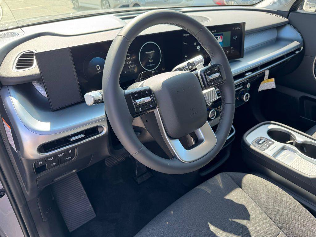 New 2026 Hyundai Ioniq 9 SE AWD/4WD image 15