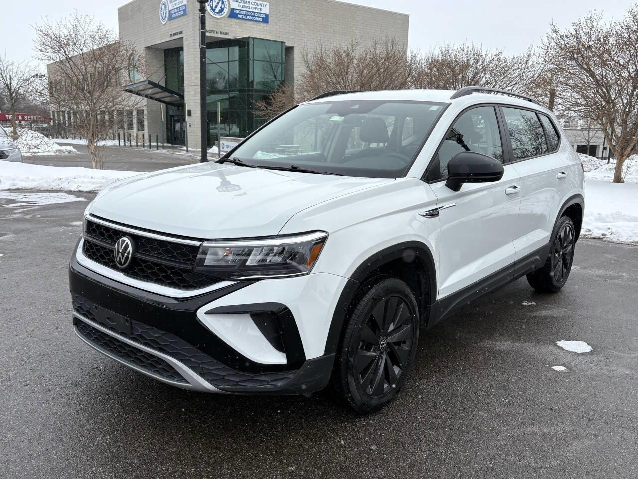 Used 2022 Volkswagen Taos S w/ IQ Drive S Package image 17