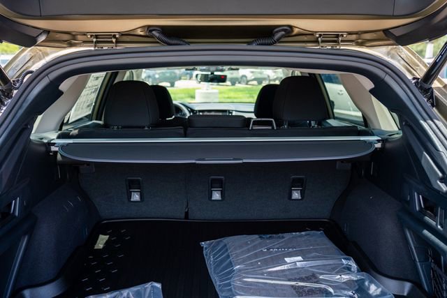 Certified 2025 Subaru Outback Premium image 18