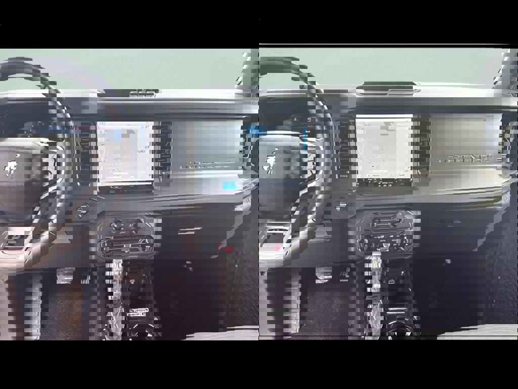 Used 2025 Ford Bronco Big Bend image 16