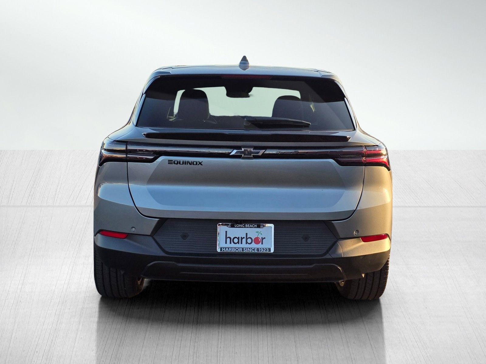 New 2026 Chevrolet Equinox EV LT w/ LPO, Blackout Package image 4