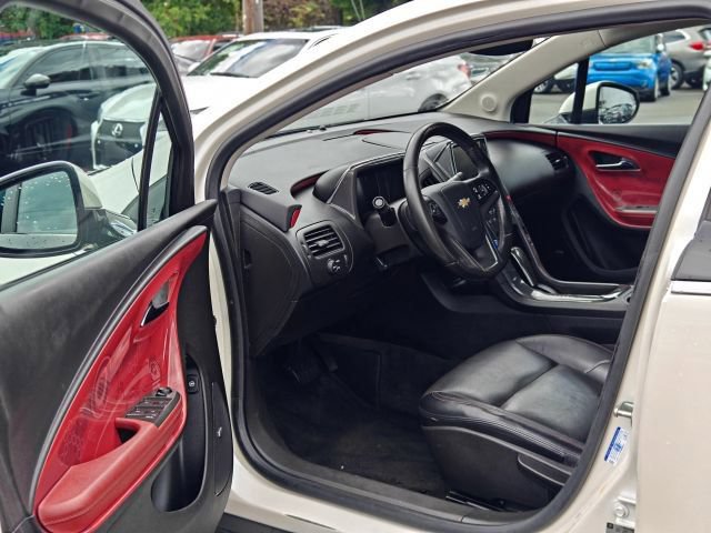 Used 2012 Chevrolet Volt Premium w/ Premium Trim Package FWD image 14