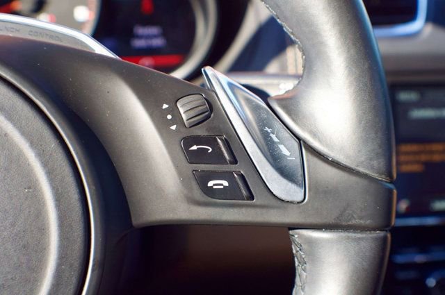 Used 2016 Porsche Cayman RWD image 24