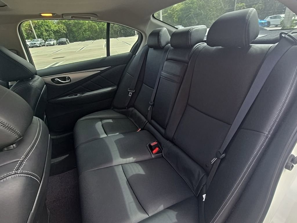 Used 2023 INFINITI Q50 Luxe w/ Cargo Package RWD image 23