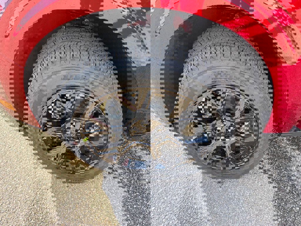 New 2025 Ford Maverick XLT w/ XLT Luxury Package image 30