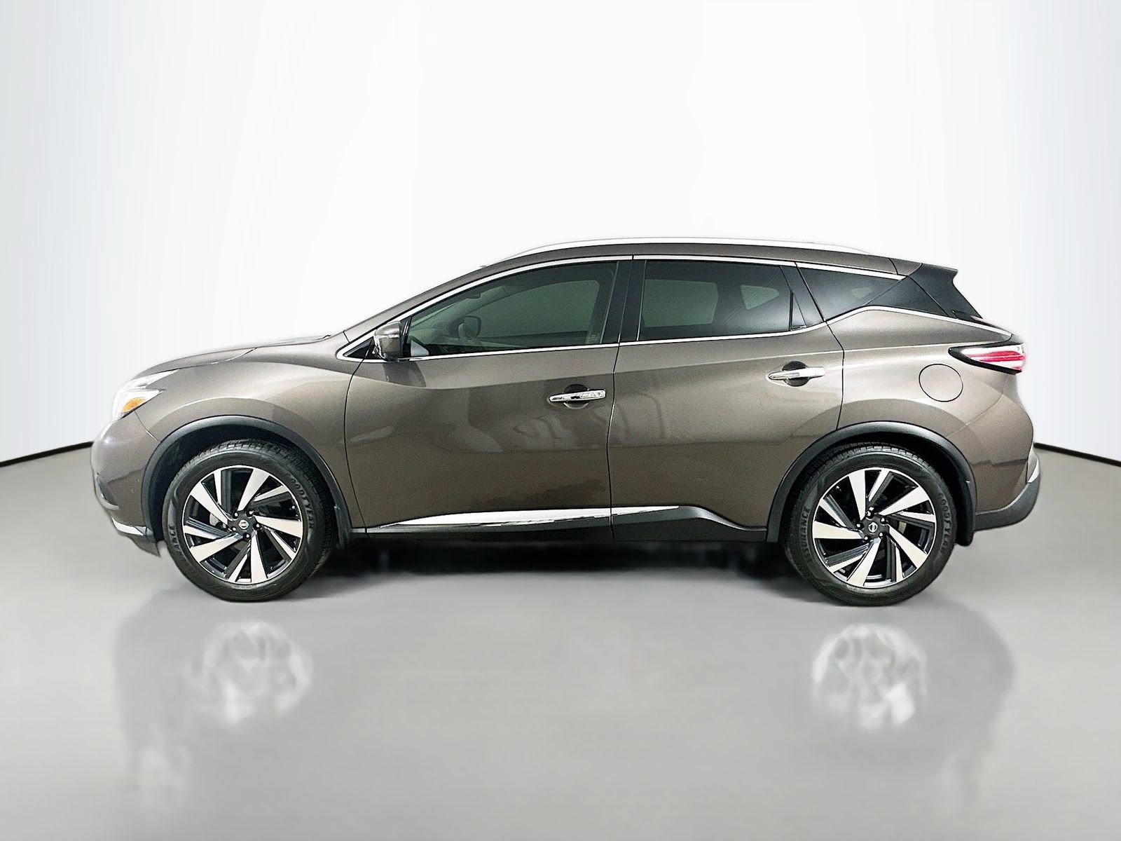 Used 2016 Nissan Murano Platinum w/ Platinum Technology Package AWD/4WD image 8