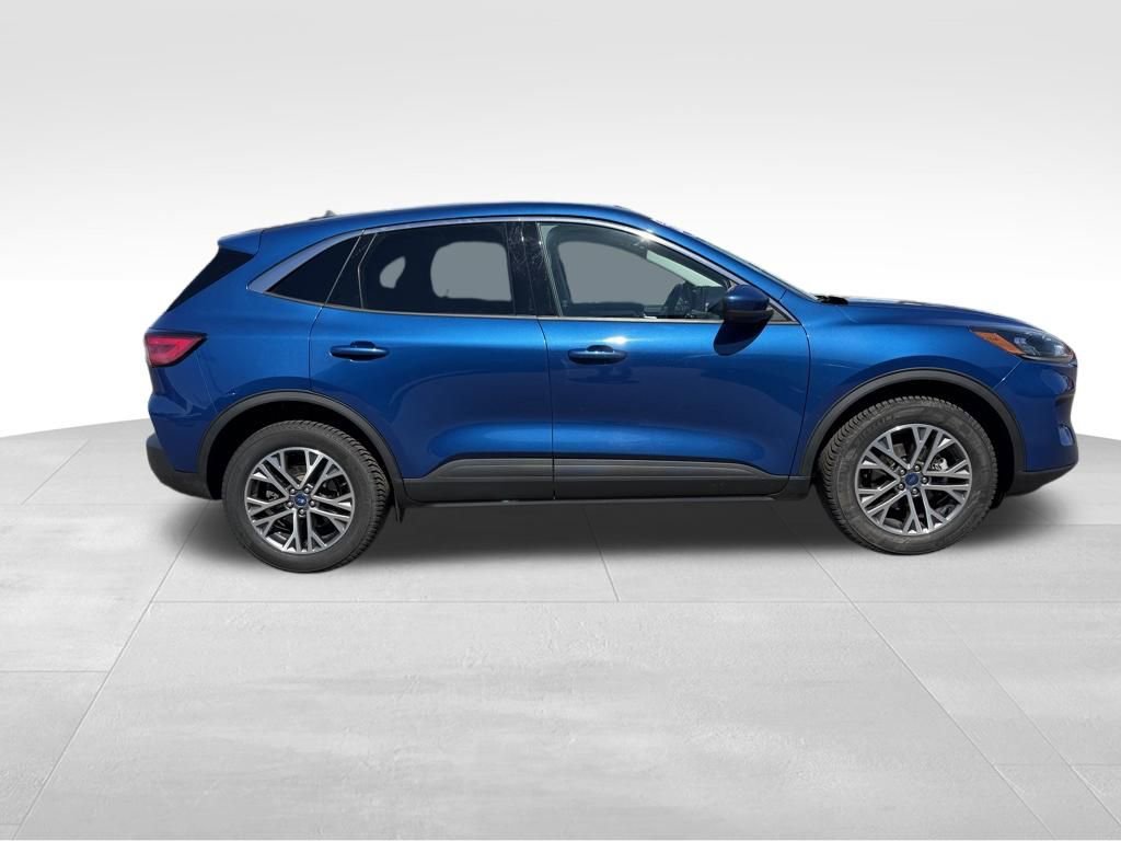 Used 2022 Ford Escape SEL w/ Technology Package AWD/4WD image 21