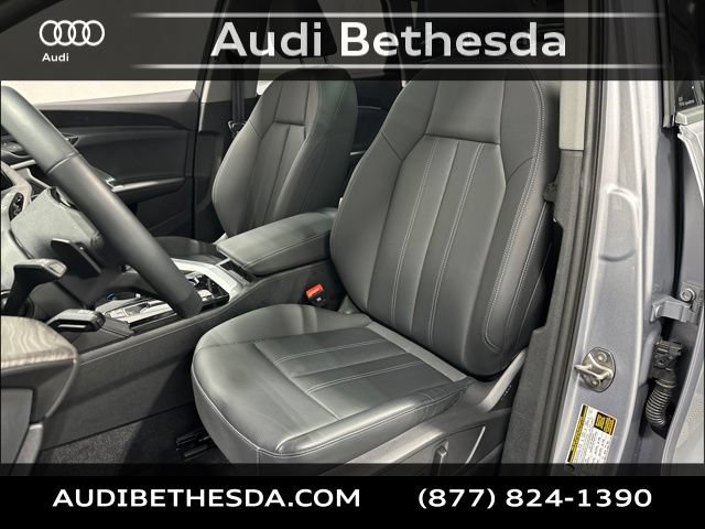 Certified 2025 Audi Q5 Premium w/ Convenience Package AWD/4WD image 27