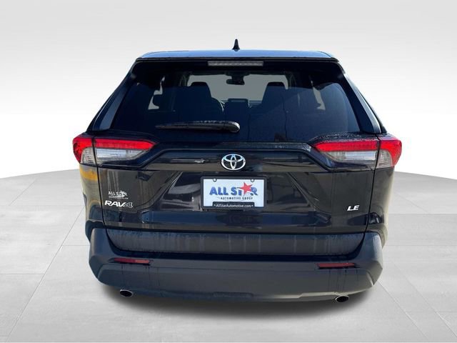 Used 2024 Toyota RAV4 LE image 6