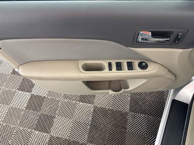 Used 2012 Ford Fusion SE FWD image 20
