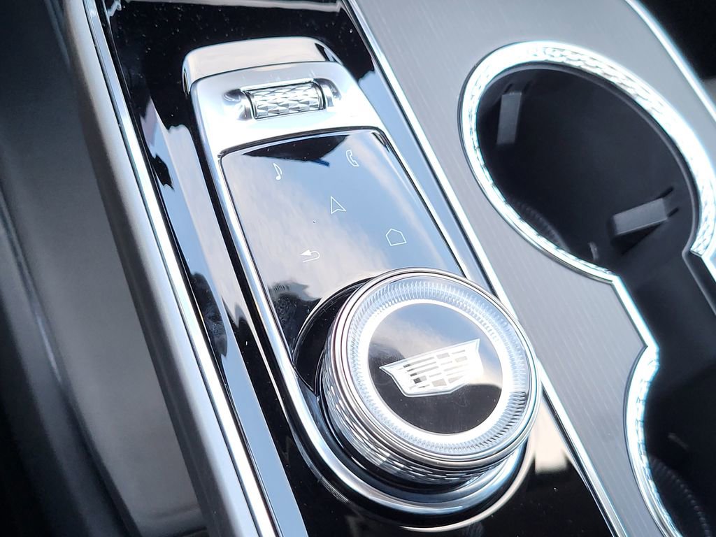 New 2025 Cadillac Lyriq Sport image 28