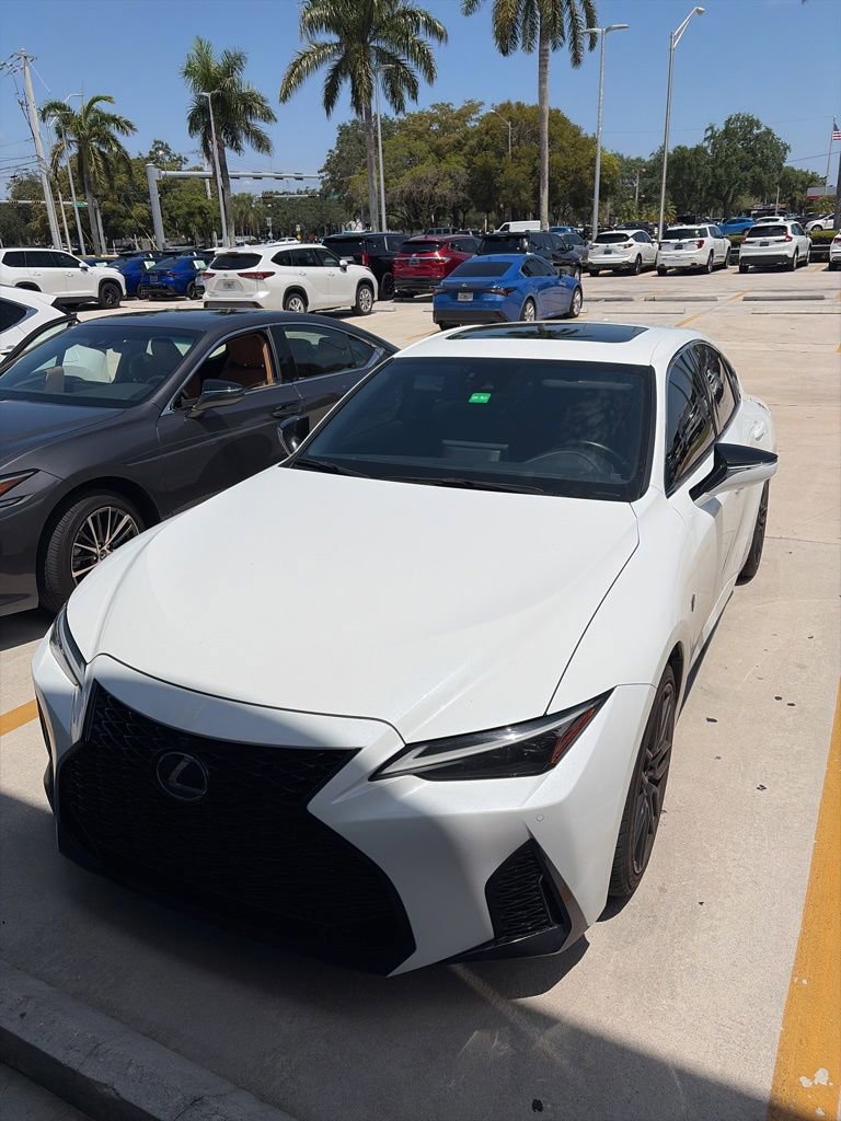 Used 2023 Lexus IS 350 F Sport RWD image 4