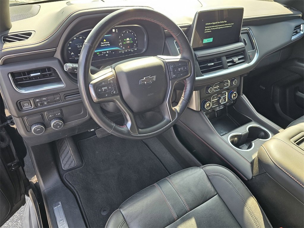 Used 2022 Chevrolet Suburban RST w/ Luxury Package image 15