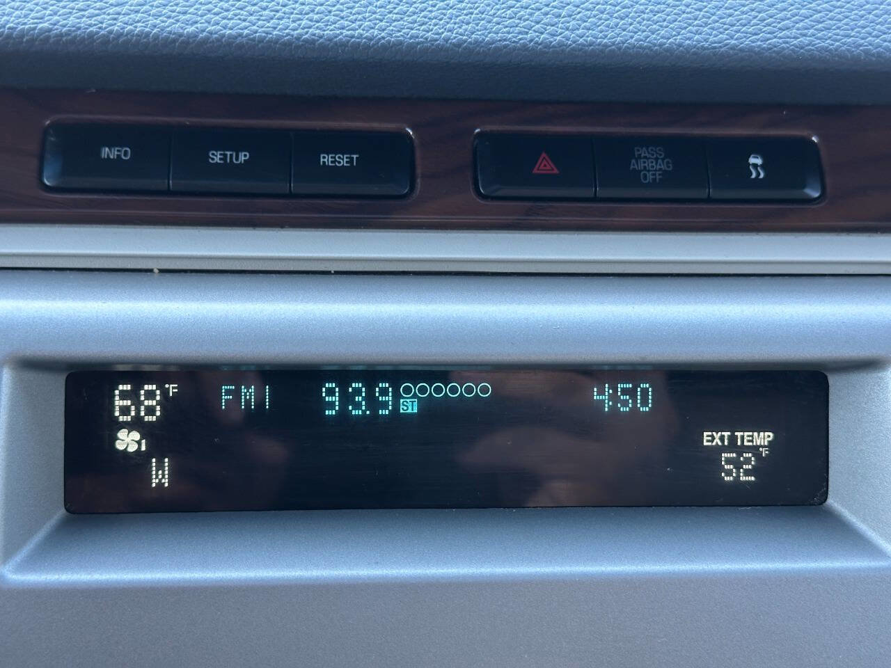 Used 2009 Ford Flex SEL image 54