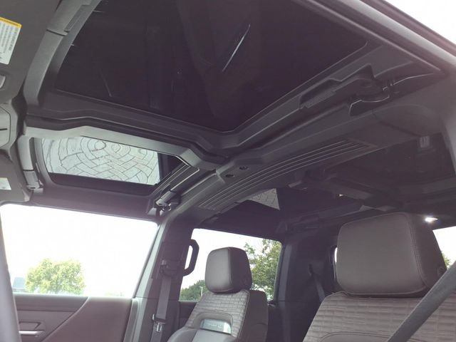 New 2026 GMC Hummer EV 4x4 Crew Cab image 15