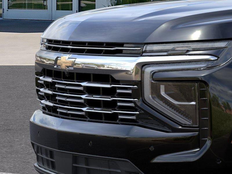 New 2025 Chevrolet Suburban Premier w/ Sun And Tow Package image 13