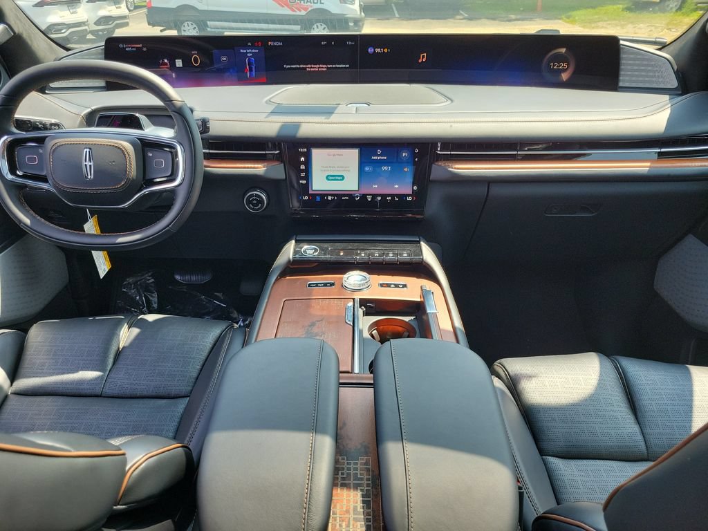 New 2027 Lincoln Navigator Black Label AWD/4WD image 11