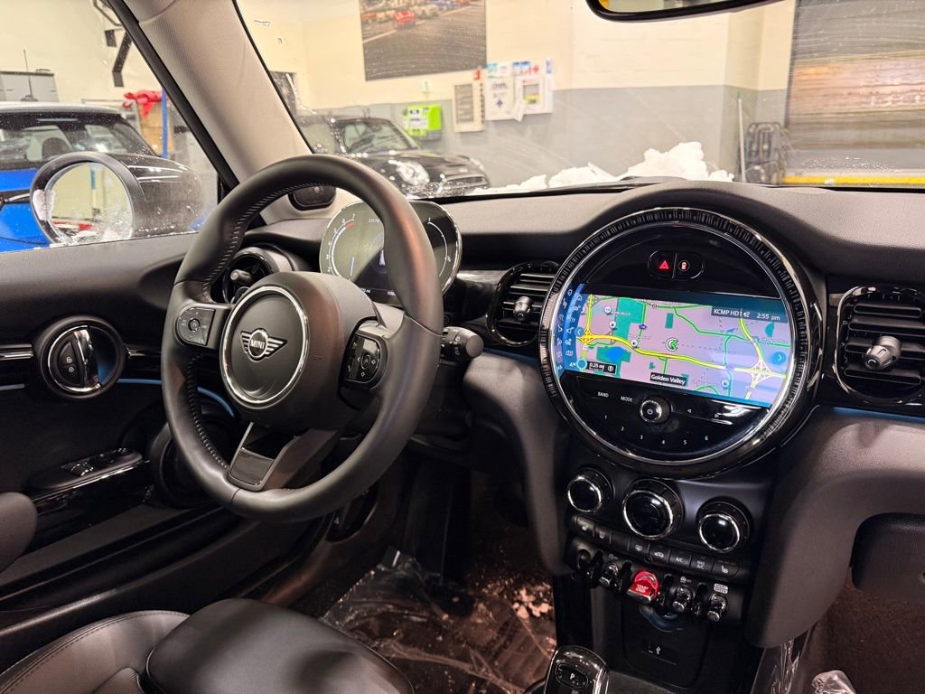 Certified 2024 MINI Cooper S image 25