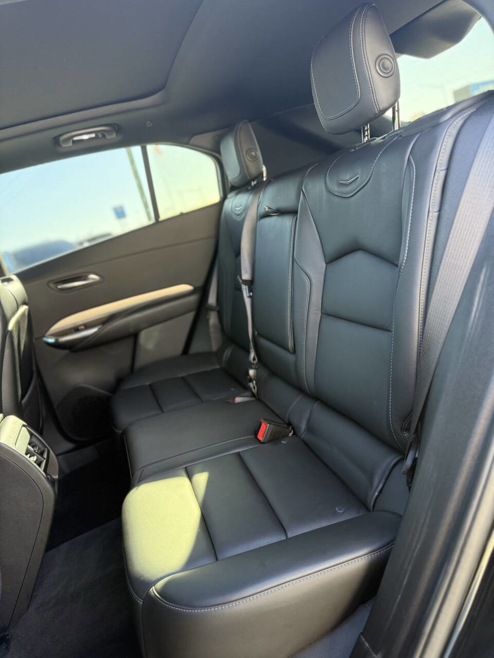 Used 2020 Cadillac XT4 Premium Luxury w/ Cold Weather Package image 11