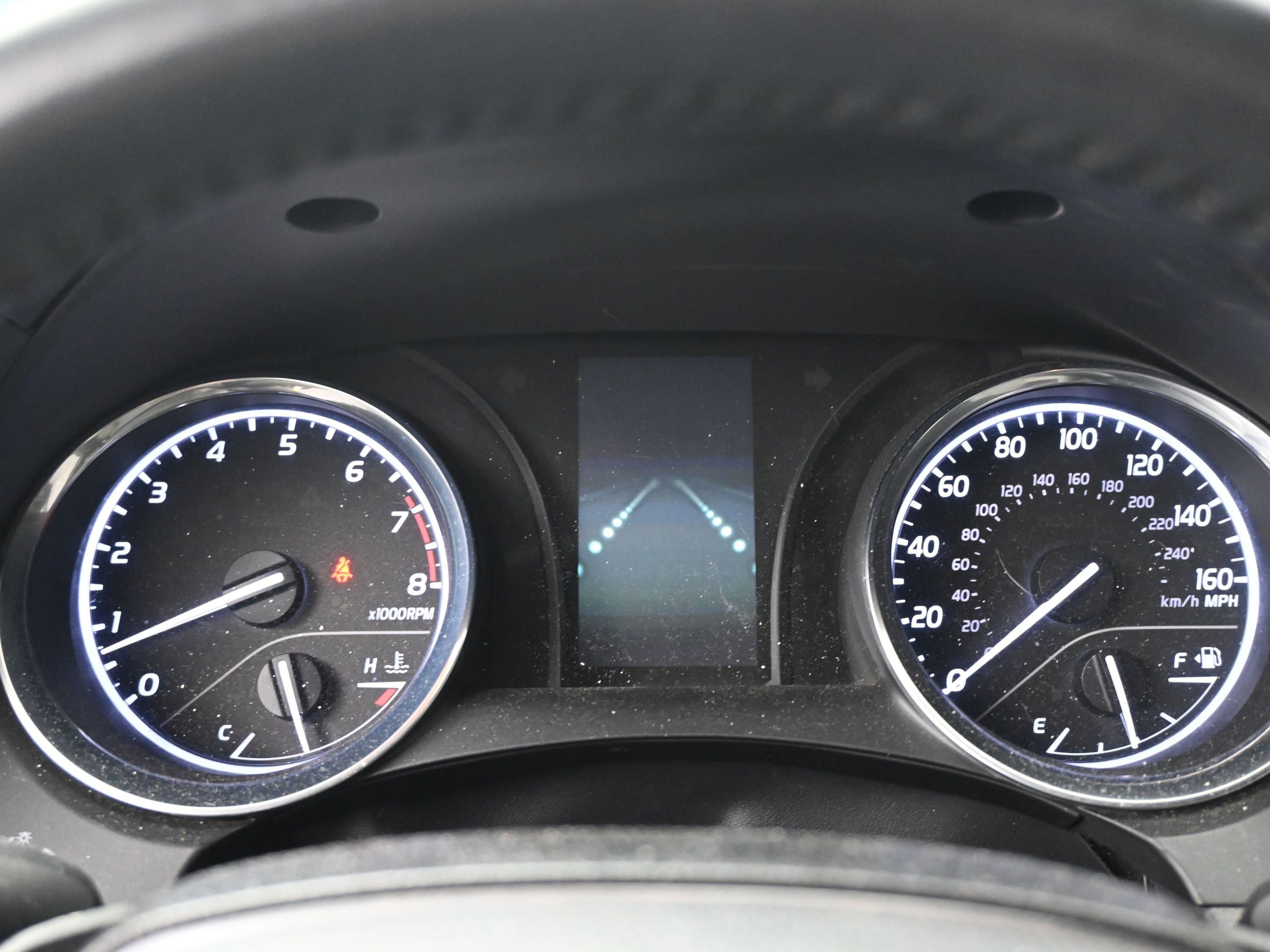 Used 2020 Toyota Camry SE image 10