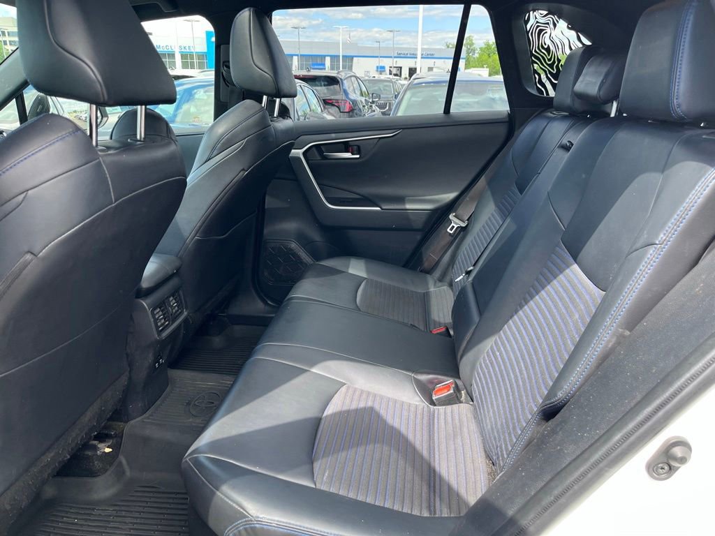 Used 2020 Toyota RAV4 XSE AWD/4WD image 18