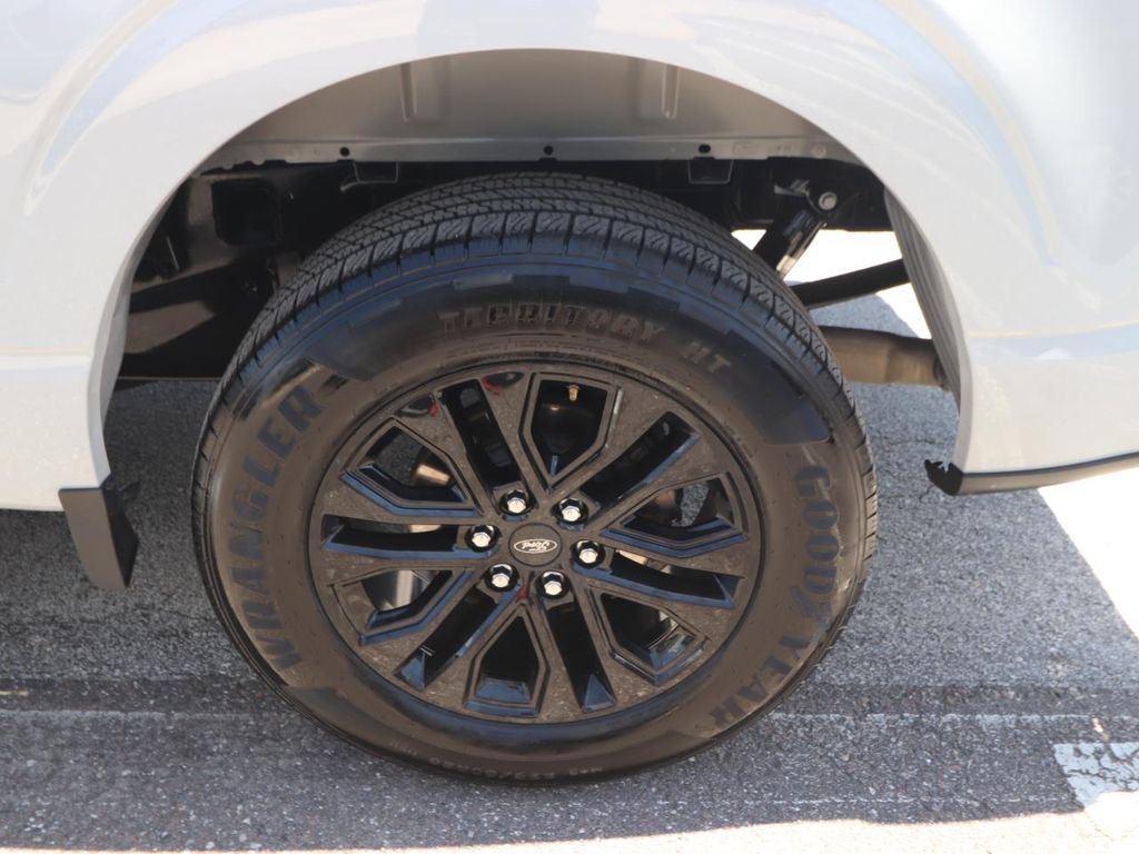Used 2024 Ford F150 XLT w/ Equipment Group 302A MID RWD image 16