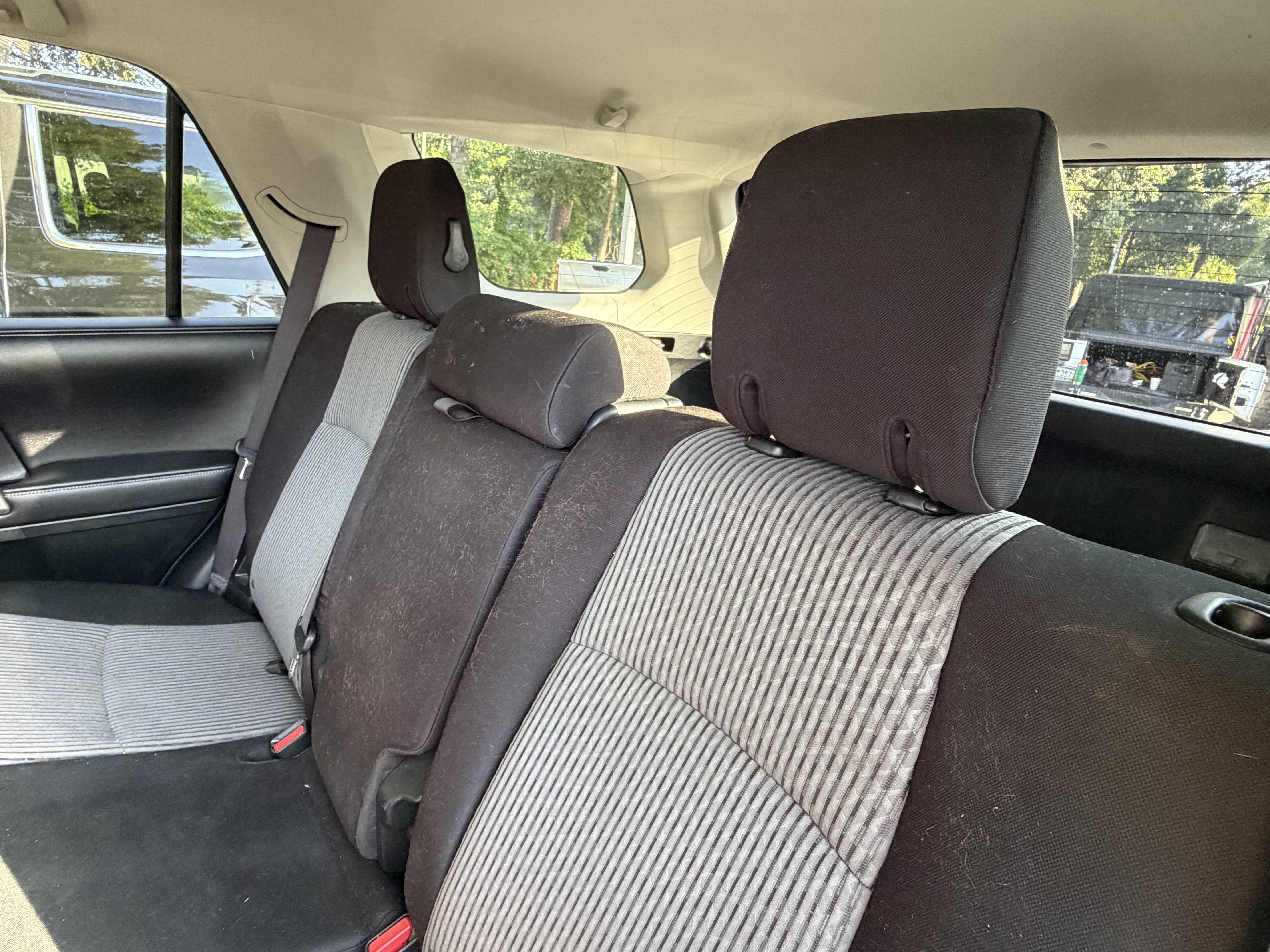Used 2016 Toyota 4Runner SR5 AWD/4WD image 33