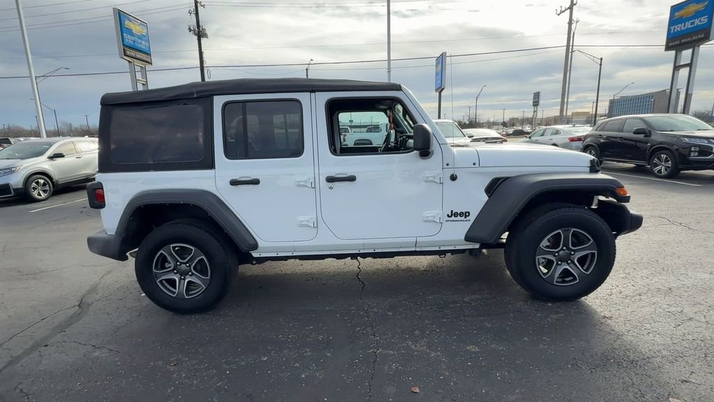 Used 2023 Jeep Wrangler Sport S image 9