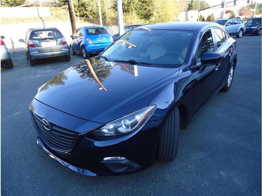Used 2014 MAZDA MAZDA3 i Touring w/ Technology Package FWD image 1