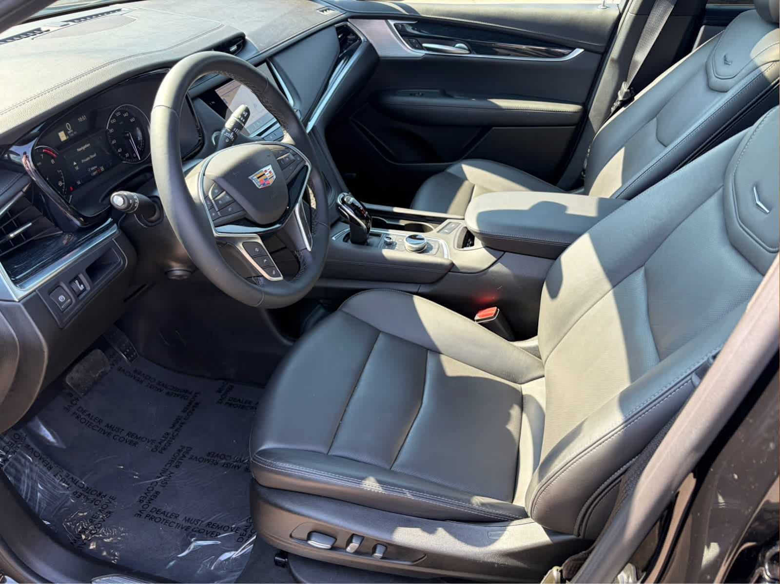 Certified 2025 Cadillac XT5 Premium Luxury AWD/4WD image 25