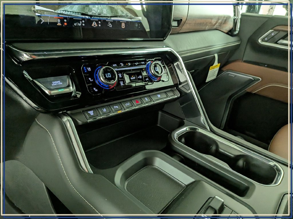 New 2026 GMC Sierra 3500 Denali Ultimate AWD/4WD image 23