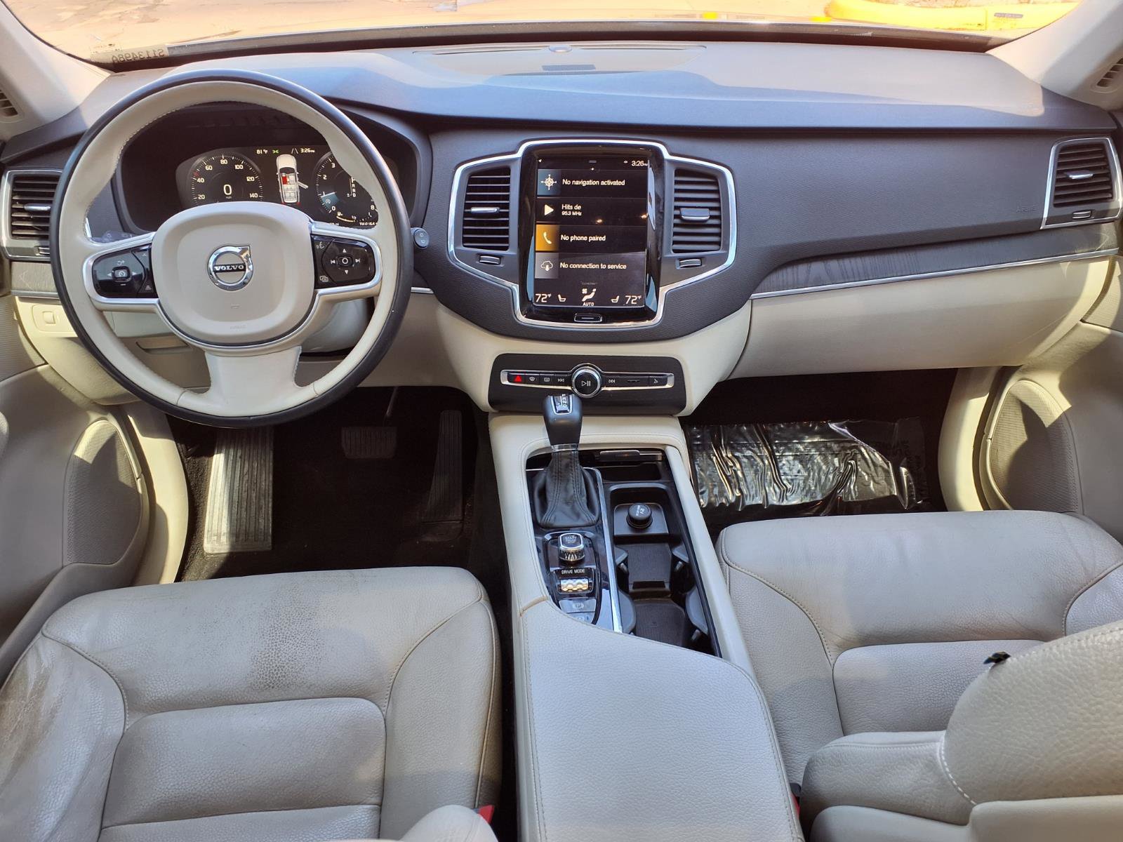 Used 2020 Volvo XC90 T5 Momentum w/ Protection Package Premier image 15