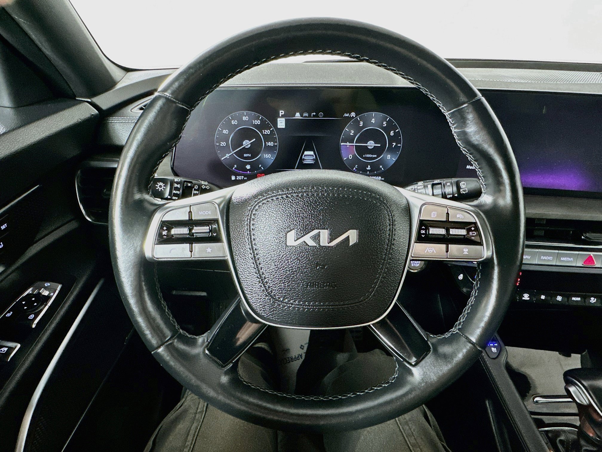 Certified 2023 Kia Telluride SX X-Line AWD/4WD image 11