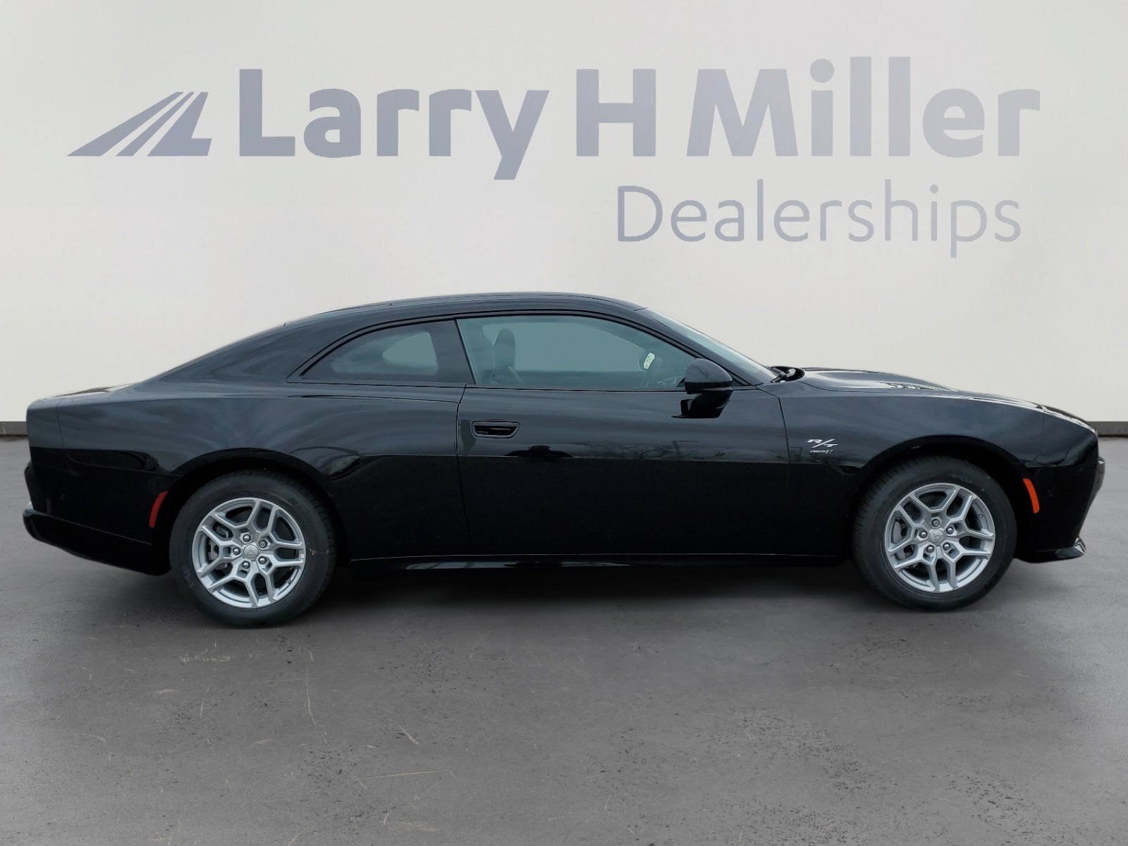 New 2025 Dodge Charger Daytona R/T w/ Quick Order Package 25M R/T AWD/4WD image 7