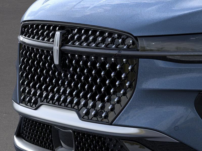 New 2026 Lincoln Nautilus Reserve AWD/4WD image 17