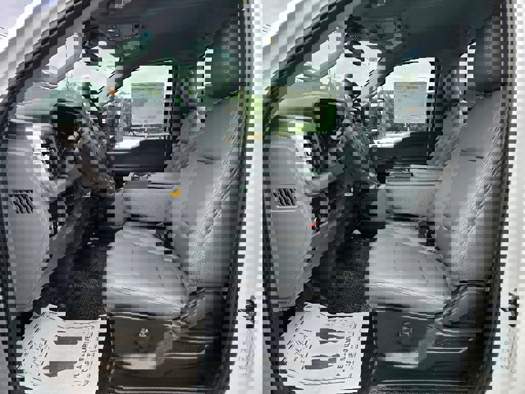 New 2026 Ford F350 XL w/ XL Chrome Package image 8