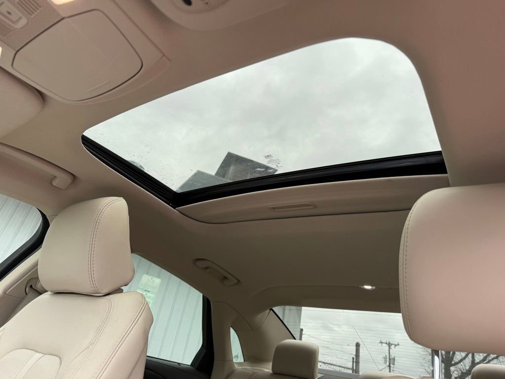 Used 2020 Lincoln MKZ Reserve w/ Elements Package image 13