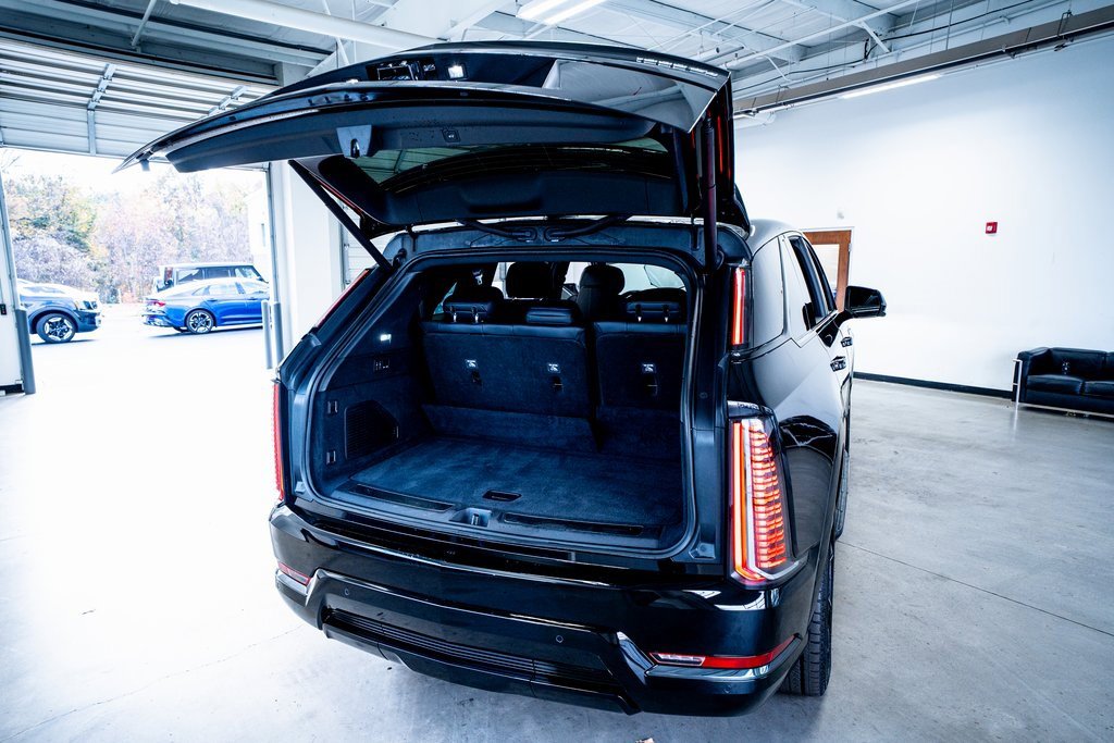Used 2025 Cadillac Escalade IQ Sport 1 image 65