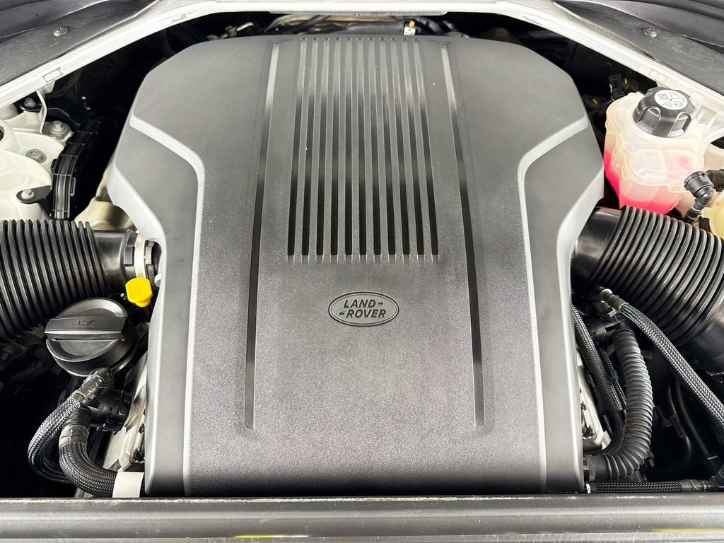 Used 2024 Land Rover Range Rover Long Wheelbase Autobiography image 28