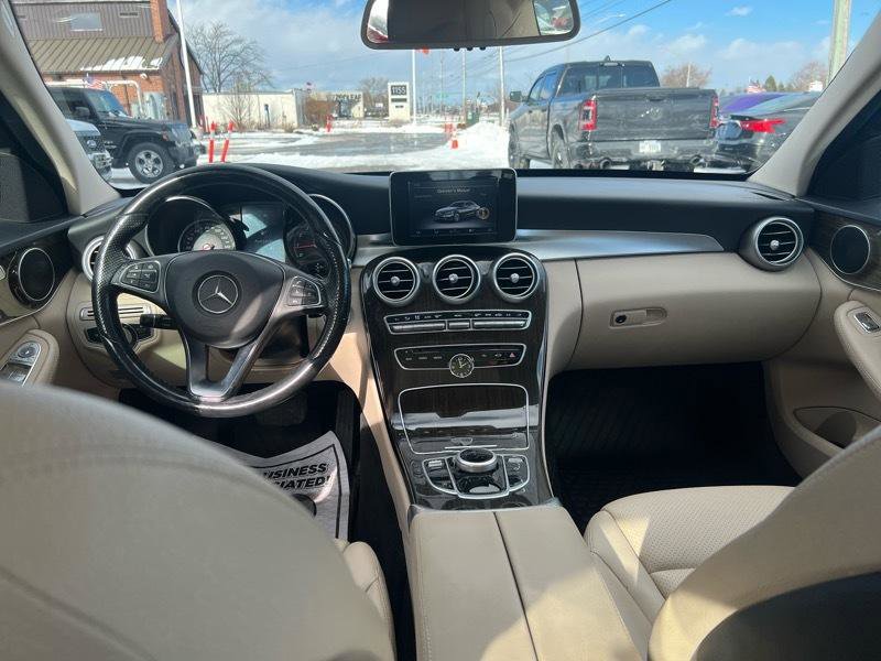 Used 2017 Mercedes-Benz C 300 4MATIC Sedan image 13