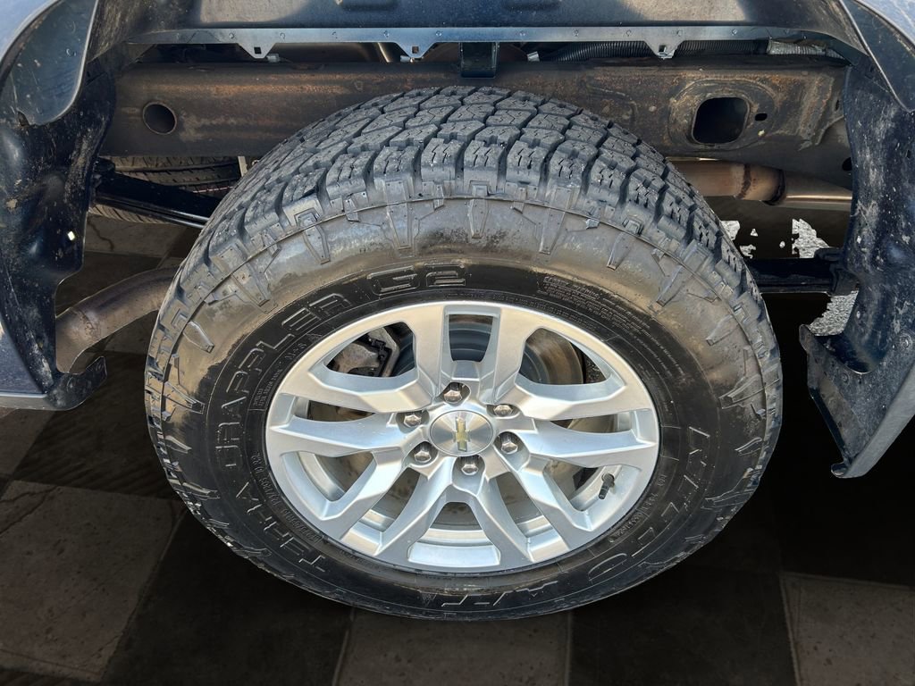 Certified 2019 Chevrolet Silverado 1500 LT w/ All-Star Edition AWD/4WD image 12