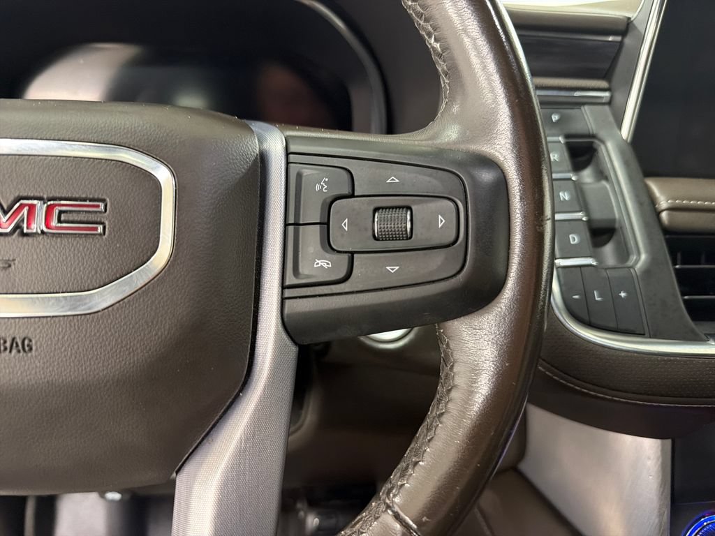 Used 2023 GMC Yukon XL SLT RWD image 21
