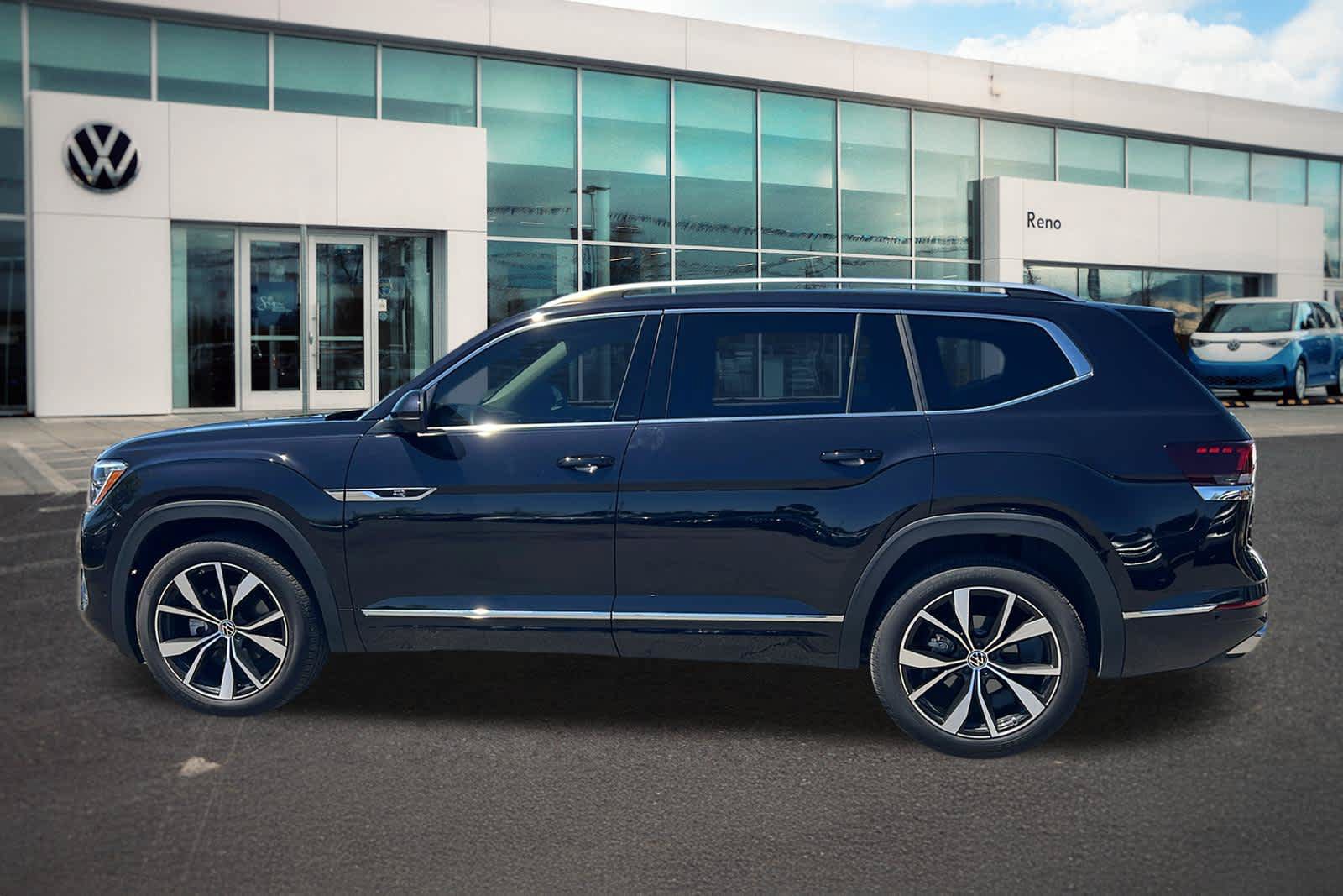 Certified 2025 Volkswagen Atlas SEL Premium R-Line AWD/4WD image 8