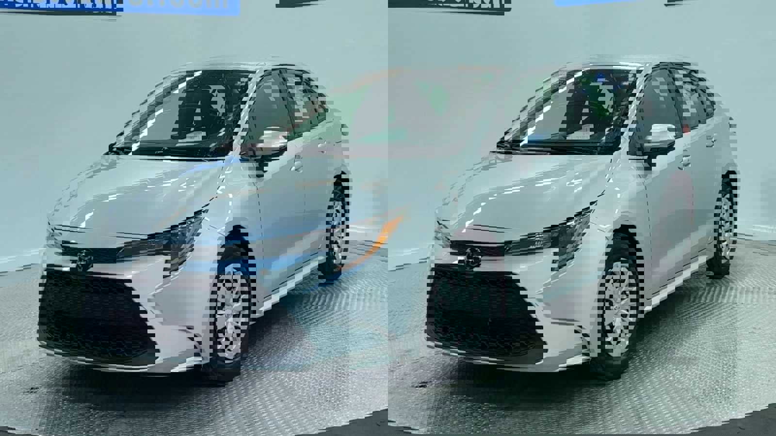 Used 2020 Toyota Corolla L image 4